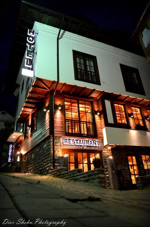 Hotel Prizreni 외부 사진