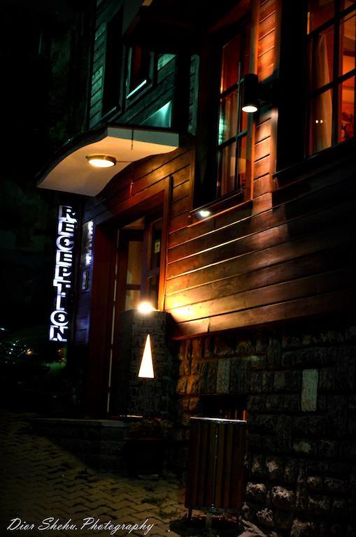 Hotel Prizreni 외부 사진