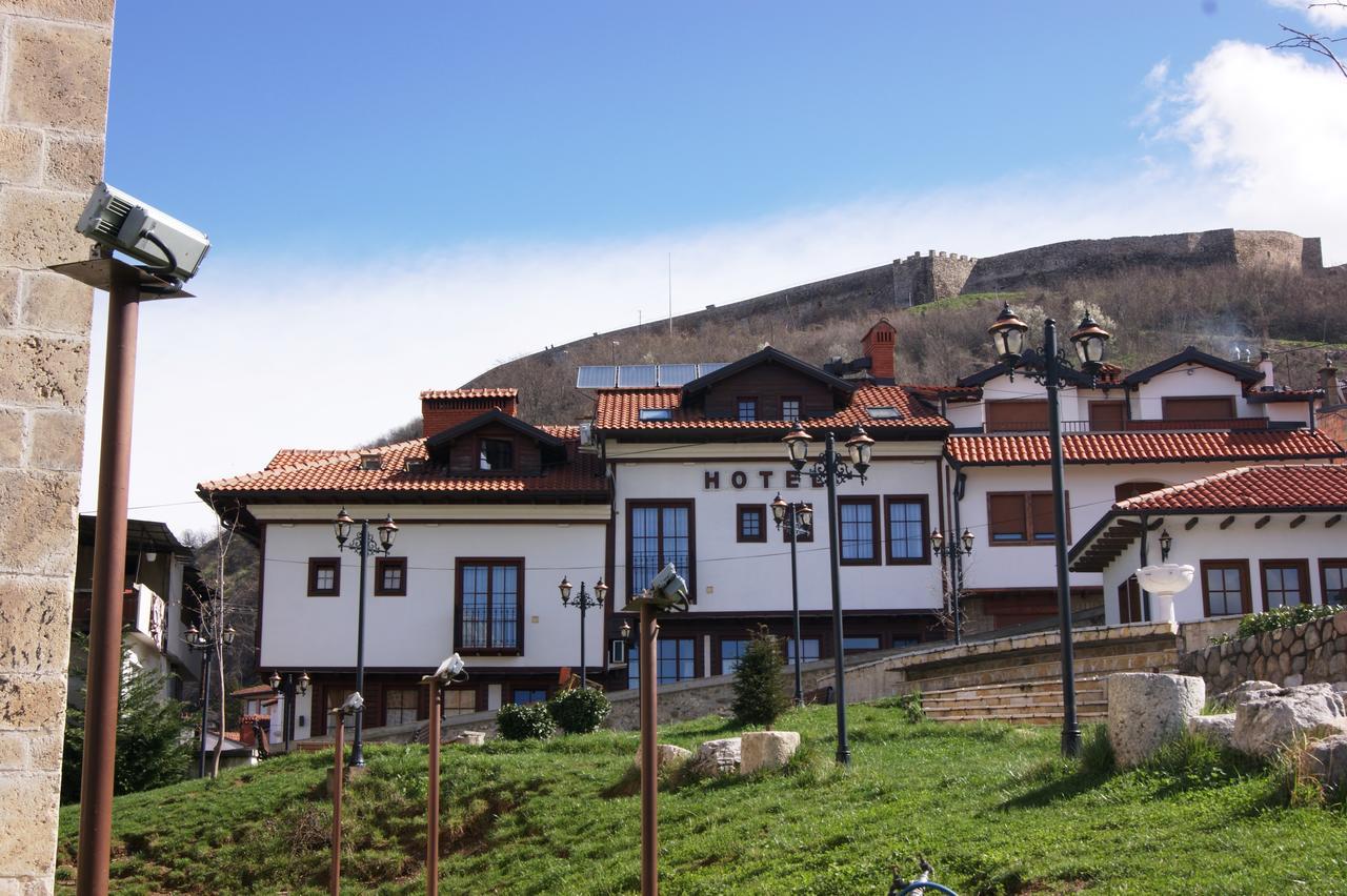 Hotel Prizreni 외부 사진