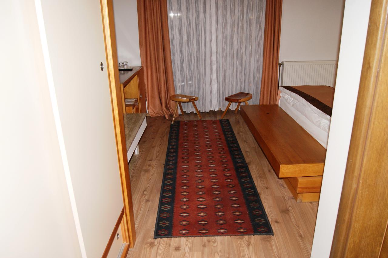 Hotel Prizreni 외부 사진